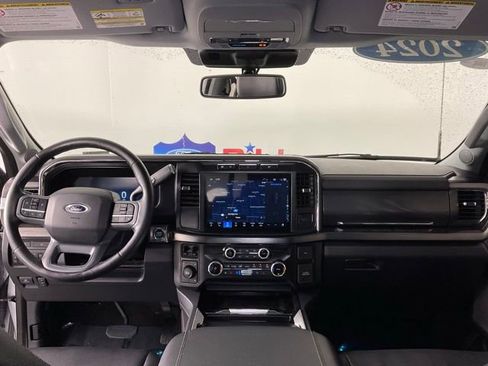 Certified 2024 Ford F250 Lariat w/ Chrome Package image 18