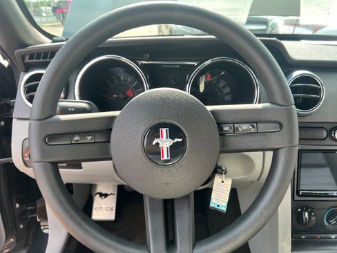 Used 2007 Ford Mustang GT Premium RWD image 16