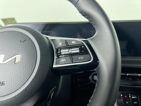 Certified 2025 Kia Seltos S AWD/4WD image 19