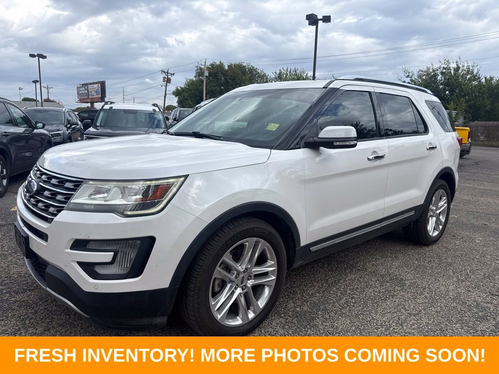 Used 2017 Ford Explorer Limited FWD image 5