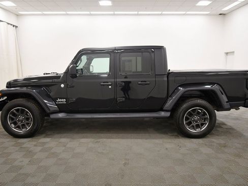 Used 2020 Jeep Gladiator Overland w/ Uconnect 4C Nav & Sound Group image 4