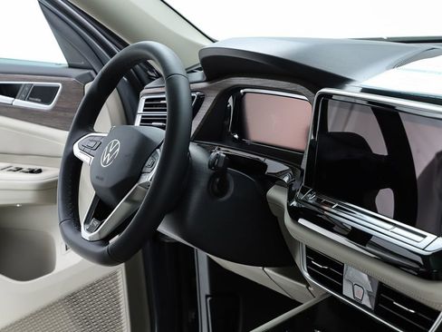 New 2026 Volkswagen Atlas SEL Premium R-Line image 35