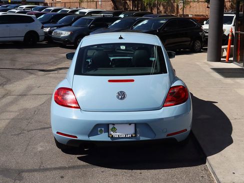 Used 2012 Volkswagen Beetle 2.5 image 10