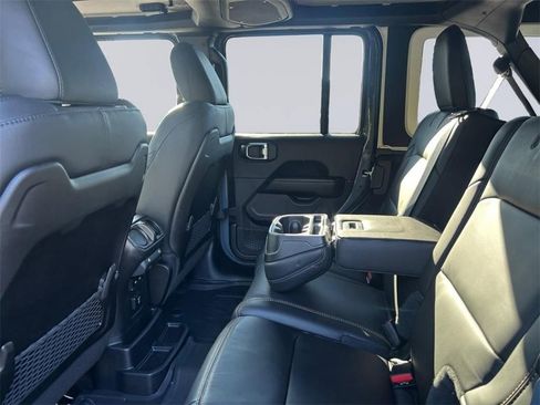 New 2025 Jeep Wrangler Unlimited Rubicon 392 image 16