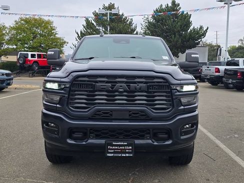 Certified 2025 RAM 2500 Big Horn AWD/4WD image 2