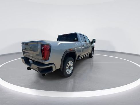 New 2026 GMC Sierra 2500 Denali Ultimate AWD/4WD image 8