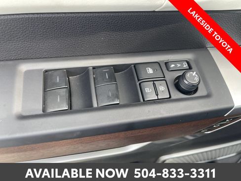 Used 2023 Toyota Tundra Capstone AWD/4WD image 27