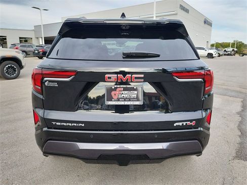 New 2026 GMC Terrain AT4 w/ Technology Package II image 4