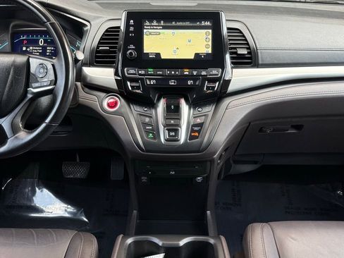 Used 2018 Honda Odyssey Touring image 26