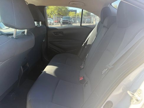 Used 2022 Toyota Corolla LE FWD image 10