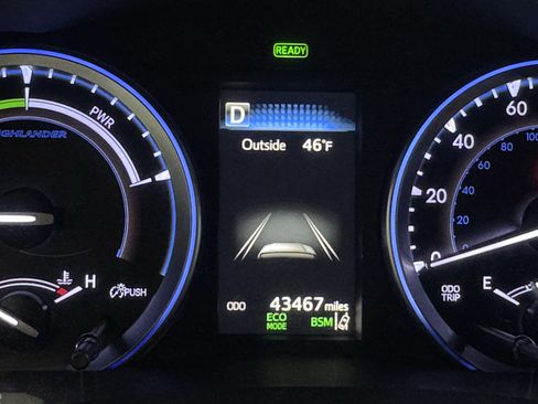 Used 2018 Toyota Highlander Limited image 22