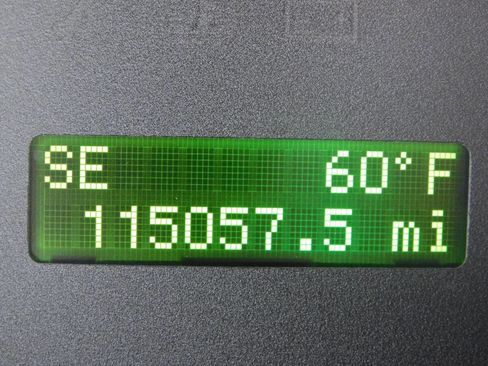 Used 2010 Ford Explorer XLT image 11