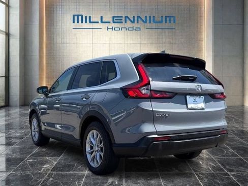 Used 2024 Honda CR-V EX-L image 3