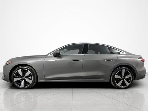 Used 2025 Audi A5 2.0T Premium Plus w/ Premium Plus AWD/4WD image 2