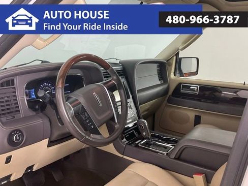 Used 2015 Lincoln Navigator 4WD w/ Equipment Group 101A Reserve image 15