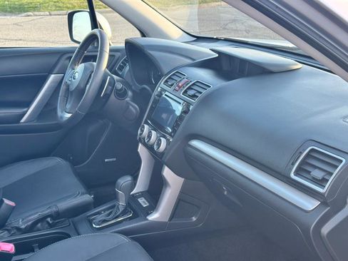 Used 2016 Subaru Forester 2.0XT Touring w/ Eyesight & Navigation System image 20