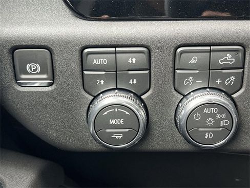New 2026 GMC Sierra 1500 SLT w/ SLT Premium Plus Package image 22