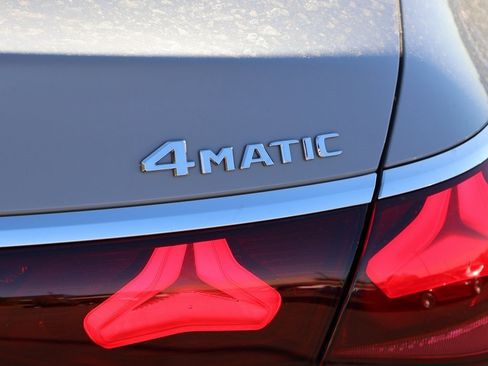 New 2026 Mercedes-Benz E 350 4MATIC Sedan image 9