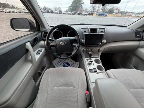 Used 2009 Toyota Highlander 2WD image 8