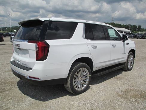 New 2026 GMC Yukon Elevation w/ Elevation Premium Package AWD/4WD image 4