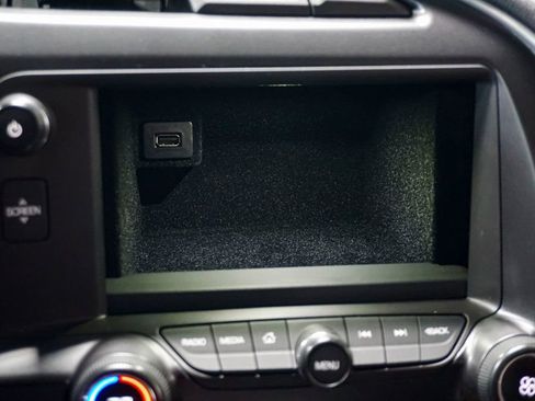 Used 2017 Chevrolet Corvette Grand Sport w/ Z07 Performance Package image 31