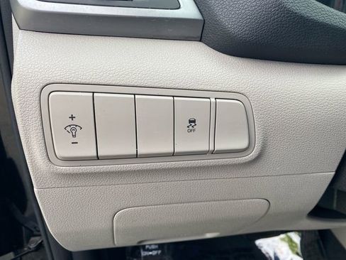 Used 2018 Hyundai Tucson SEL FWD image 18