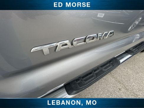 Used 2015 Toyota Tacoma 4x4 Double Cab w/ TRD Off-Road Package image 28