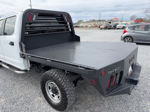 Used 2017 Ford F250 XL w/ Power Equipment Group image 15