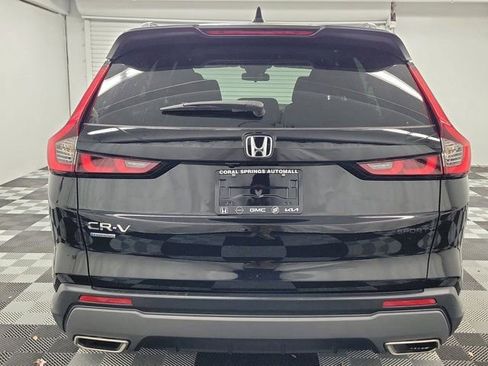 Certified 2025 Honda CR-V Sport image 5