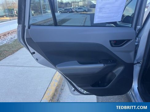 Used 2024 Subaru Crosstrek 2.5i Sport image 19