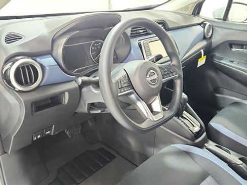 Certified 2025 Nissan Versa SV w/ Trunk Package FWD image 11
