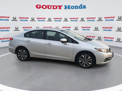 Used 2015 Honda Civic EX image 2