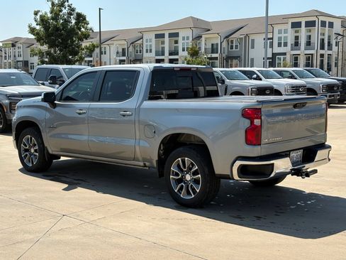Used 2025 Chevrolet Silverado 1500 LT w/ Texas Edition Plus RWD image 5
