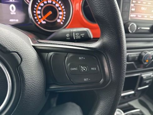 Used 2020 Jeep Wrangler Sport image 29