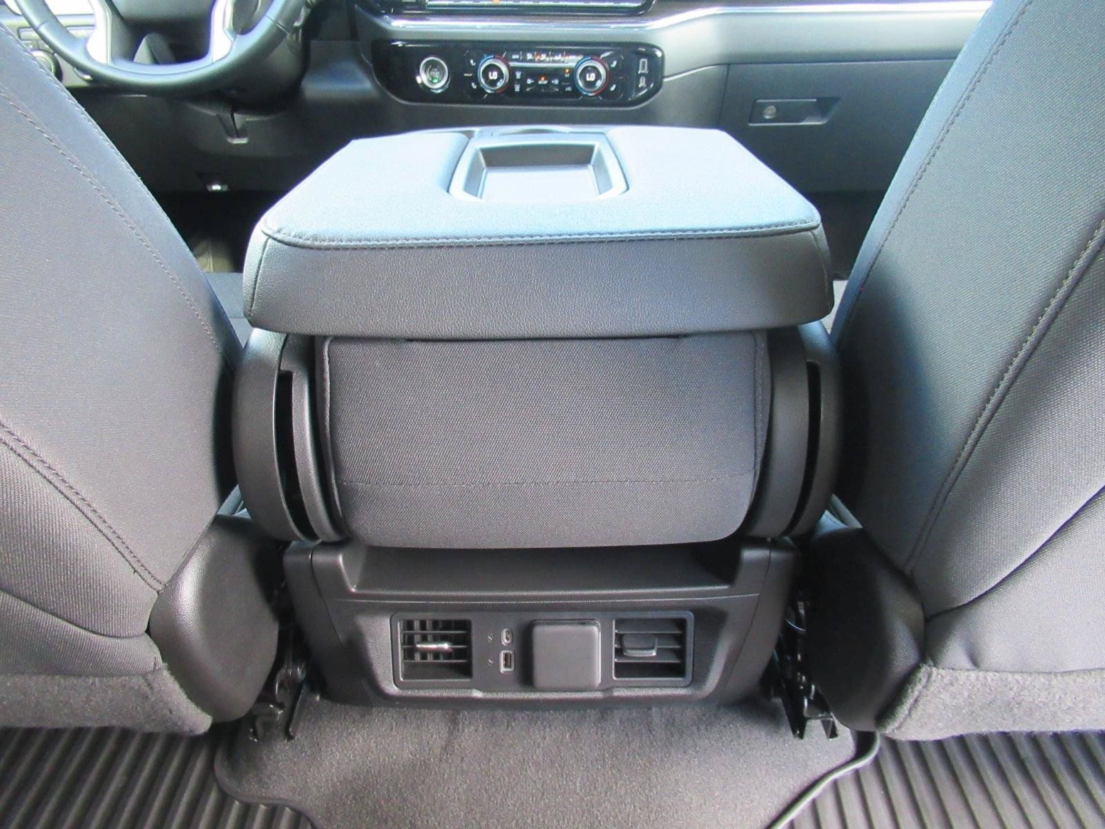 Used 2023 Chevrolet Silverado 1500 RST AWD/4WD image 36