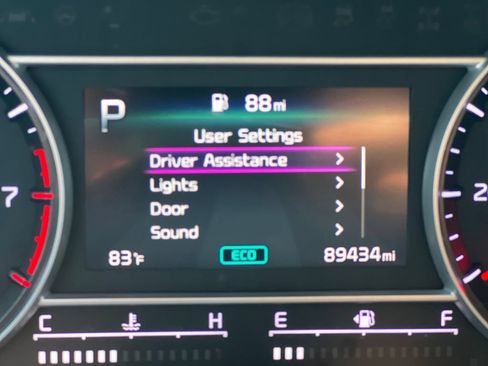 Used 2021 Kia Sorento LX FWD image 37
