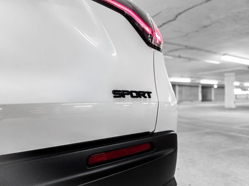Used 2026 Honda HR-V Sport image 10