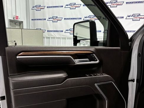 Used 2025 Chevrolet Silverado 3500 LT w/ All Star Edition AWD/4WD image 20