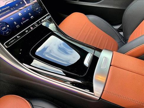 Used 2023 Mercedes-Benz C 300 4MATIC Sedan image 15