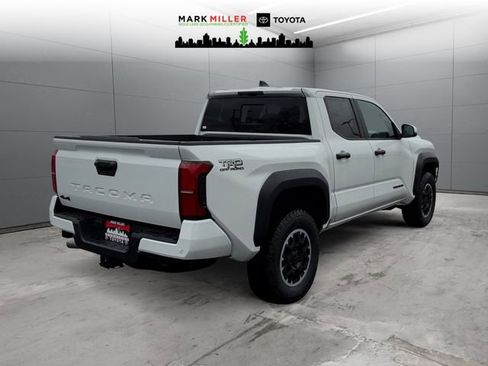 New 2026 Toyota Tacoma TRD Off-Road w/ TRD Off Road Upgrade Package AWD/4WD image 5