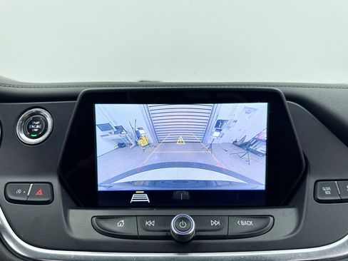 Used 2020 Chevrolet Blazer LT image 11