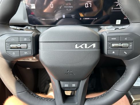 New 2027 Kia Seltos X-Line S w/ X-Line S Premium Package AWD/4WD image 24