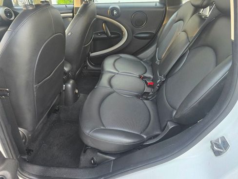 Used 2012 MINI Cooper Countryman FWD image 10