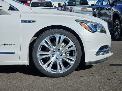 Used 2019 Buick LaCrosse Avenir w/ Driver Confidence Package II image 7