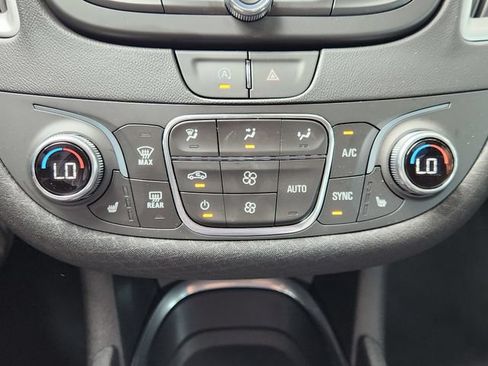 Used 2022 Chevrolet Malibu LT w/ Sport Edition FWD image 21