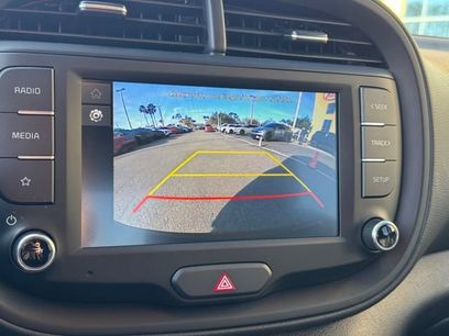 Certified 2025 Kia Soul LX