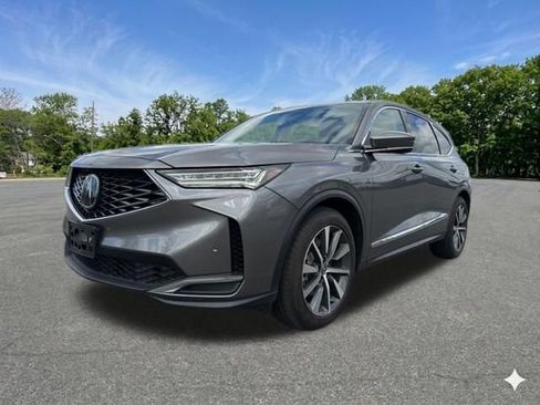 Used 2025 Acura MDX FWD w/ Technology Package image 4