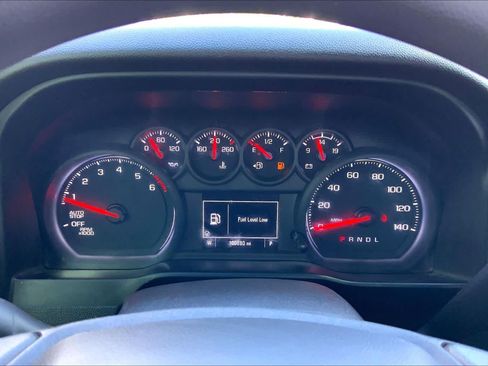 Certified 2021 Chevrolet Silverado 1500 Custom RWD image 25