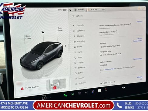 Used 2025 Tesla Model Y Long Range RWD image 39