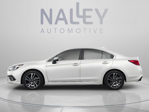 Used 2019 Subaru Legacy 2.5i Premium AWD/4WD image 2